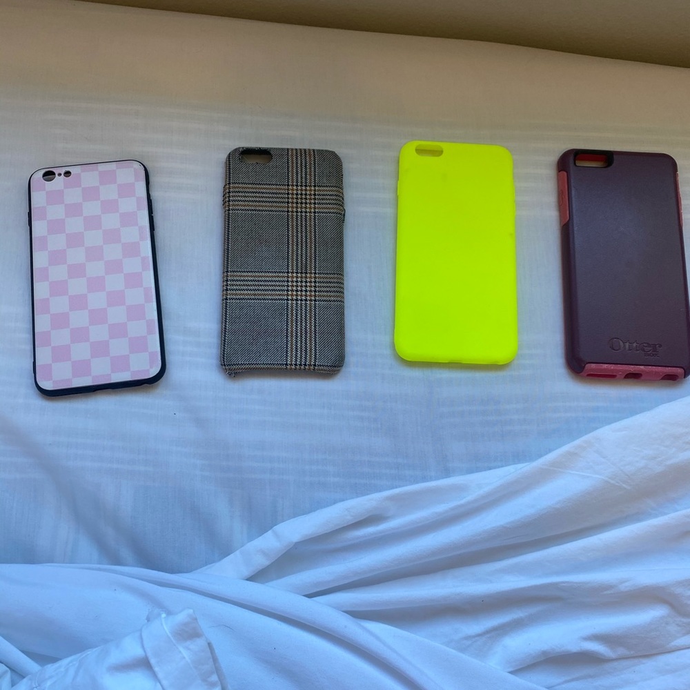 bundle of iphone cases
